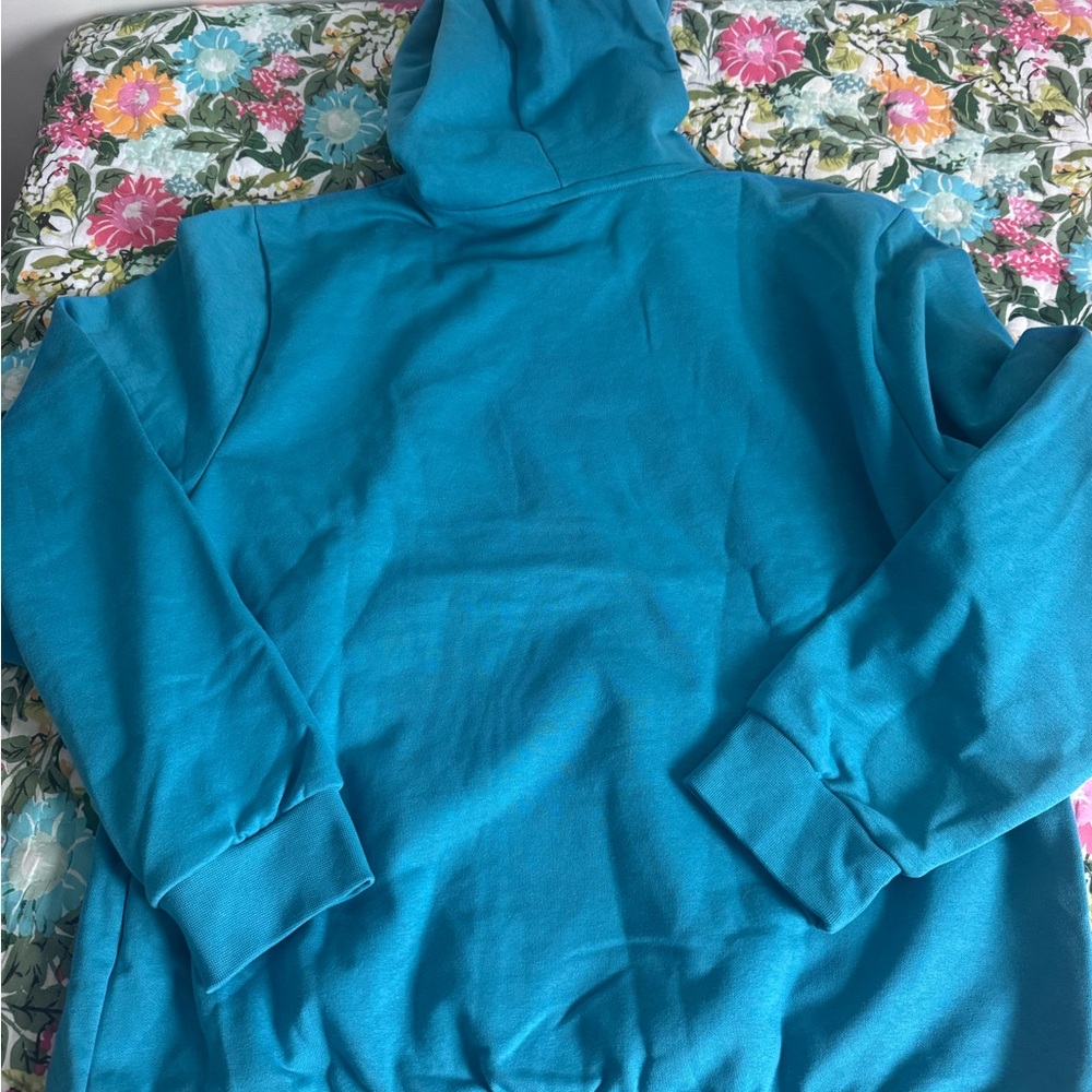 The North Face Hoodie - Picture 5 of 5